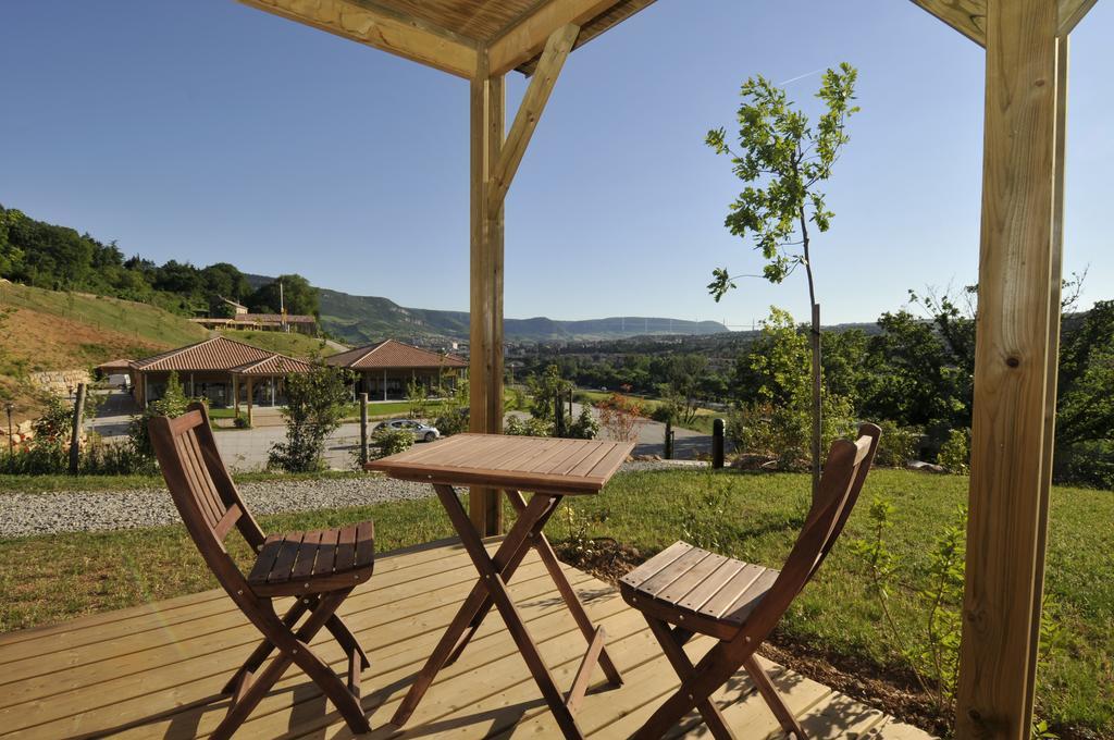 Domaine Saint Esteve Millau Bilik gambar