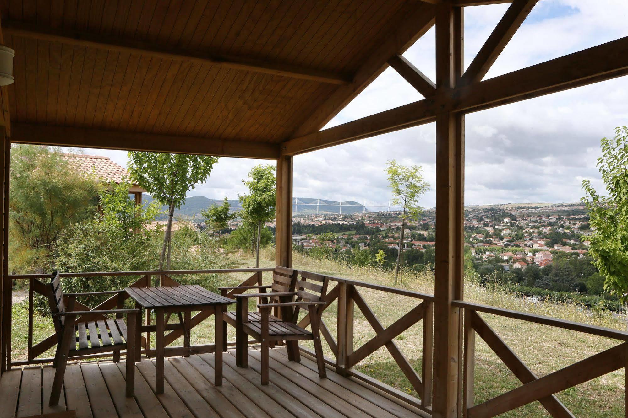 Domaine Saint Esteve Millau Luaran gambar