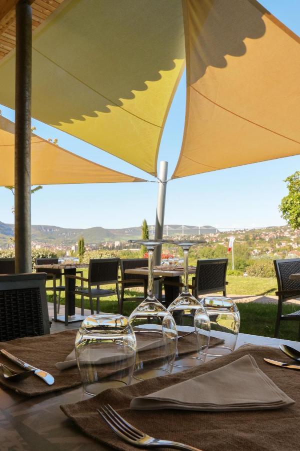 Domaine Saint Esteve Millau Luaran gambar